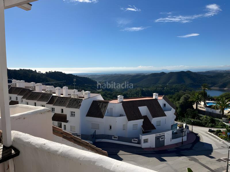 Foto 53e86195-4af1-4874-a323-171e4d81b6d3. Dúplex  en venta en Istán
