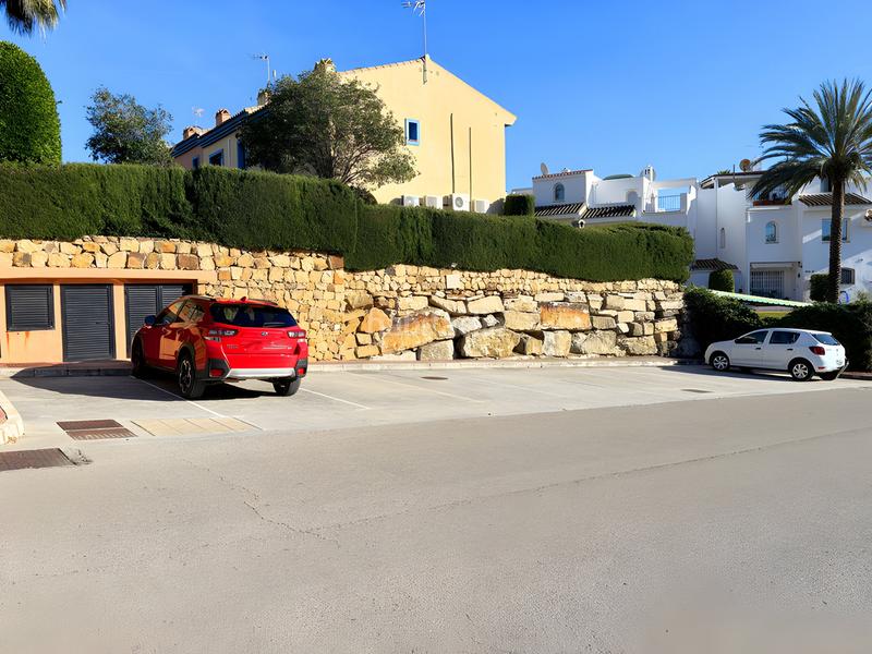 Foto 3a0cf3d3-5cde-456f-ab35-a923b9e75018. Casa a schiera con riscaldamento parcheggio piscina in Manilva