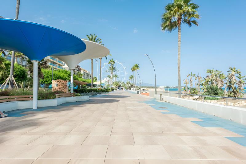 Foto caa04794-6acc-467d-b7dd-34389b5fcced. Apartamento  en planta media en venta en Estepona