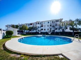 Appartement à El Faro de Calaburra - Chaparral. Apartamento en planta media en venta en mijas costa