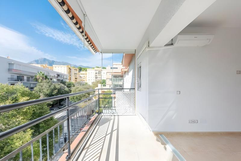 Foto 56f961ae-0d8a-43a3-b4a8-d51f3f33cec5. Piccolo appartamento con parcheggio in Playa Bajadilla - Puertos Marbella
