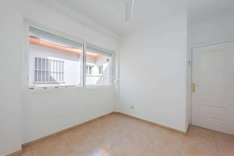 Foto e702861b-e9d7-481b-bd26-6c6b7dfc6902. Piccolo appartamento con parcheggio in Playa Bajadilla - Puertos Marbella