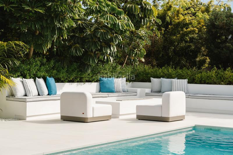 Foto 4e593af8-7052-469d-8dd4-3e0866c7eaab. Casa amb aparcament piscina a Marbesa Marbella