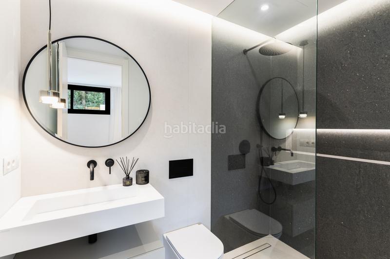 Foto dec10b57-1b03-4302-8d62-fc3bdfeb41ab. Casa amb aparcament piscina a Marbesa Marbella