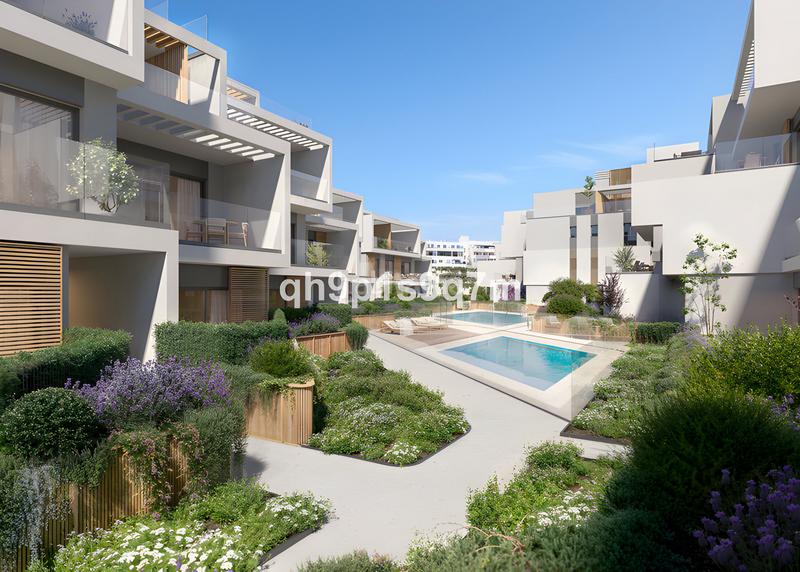 Foto 3d8bc6b0-4425-44e4-8054-1fef7699b625. Apartament amb aparcament piscina a Nueva Andalucía centro Marbella