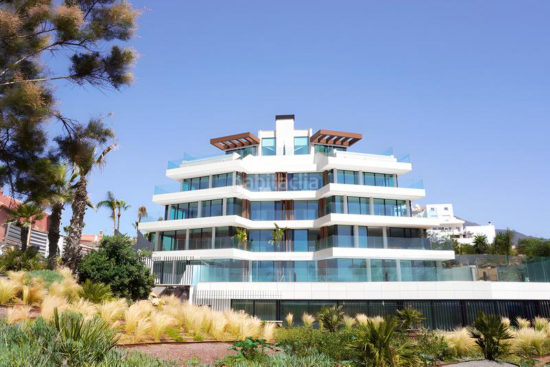 Foto 0a3868e5-05a6-4781-b3ac-b2fea1be3389. Apartament amb aparcament piscina a Guadalobón Estepona