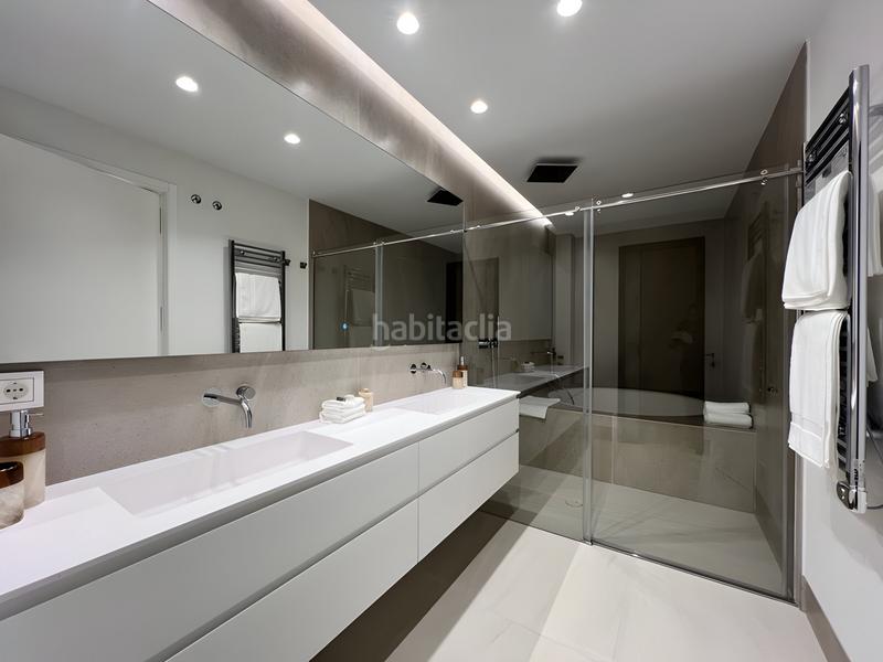 Foto ccbcee65-c3cc-4d68-8855-520004551c1e. Apartament amb aparcament piscina a Guadalobón Estepona