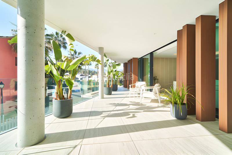 Foto e8bc731f-ab49-43f3-9af7-1b13fd539515. Apartament amb aparcament piscina a Guadalobón Estepona