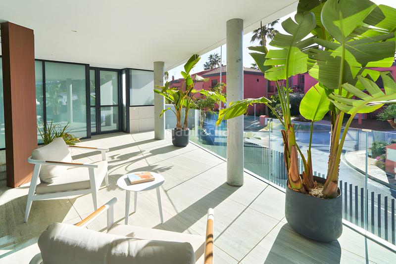 Foto e9c83c86-160c-4019-b8bc-a627a06fa144. Apartament amb aparcament piscina a Guadalobón Estepona