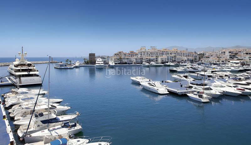 Foto 42604c60-41db-4c9e-a400-7f695f618fdb. Apartament amb aparcament piscina a Nueva Andalucía centro Marbella