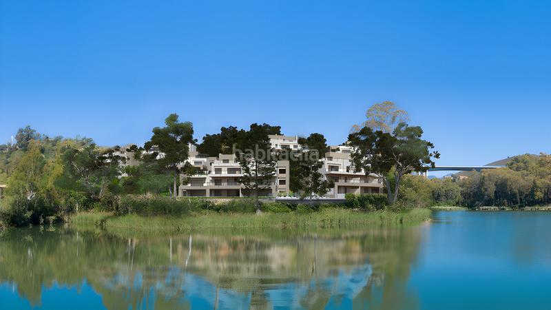 Foto 6d02f8d2-937c-4f15-9d11-78aebeefcf73. Apartament amb aparcament piscina a Nueva Andalucía centro Marbella