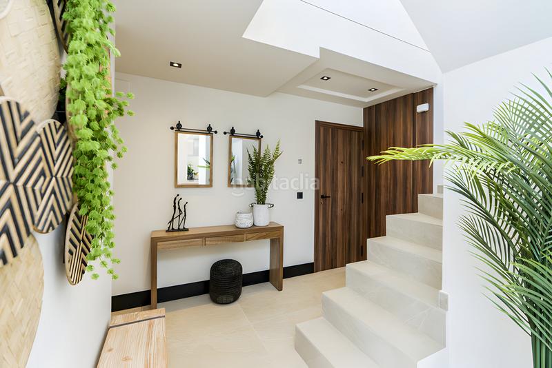 Foto 93b68f5d-7c05-4c5a-ab33-027e92f38302. Apartament amb aparcament piscina a Nueva Andalucía centro Marbella