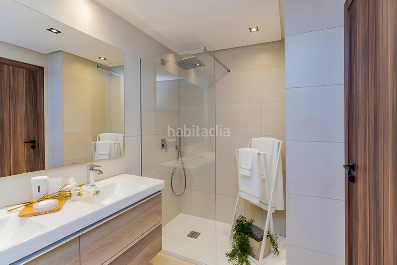 Foto e86d8672-26c8-4dc5-b964-fbff0af73da5. Apartament amb aparcament piscina a Nueva Andalucía centro Marbella