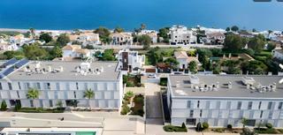 Apartament en Chullera. Apartamento en planta media en venta en manilva