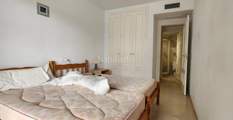 Foto 3ca338fc-bd09-46b5-814f-1ad851bea559. Apartamento  en planta media en venta golf en Mijas