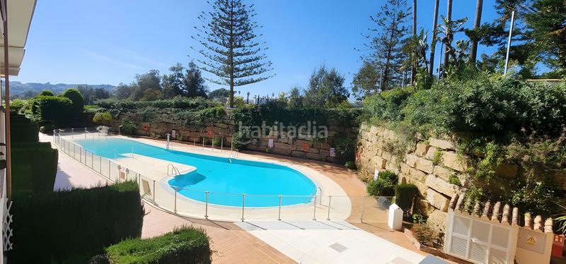Foto fe6a5167-7b3a-4e66-b67e-b4ca15604b00. Apartamento  en planta media en venta golf en Mijas