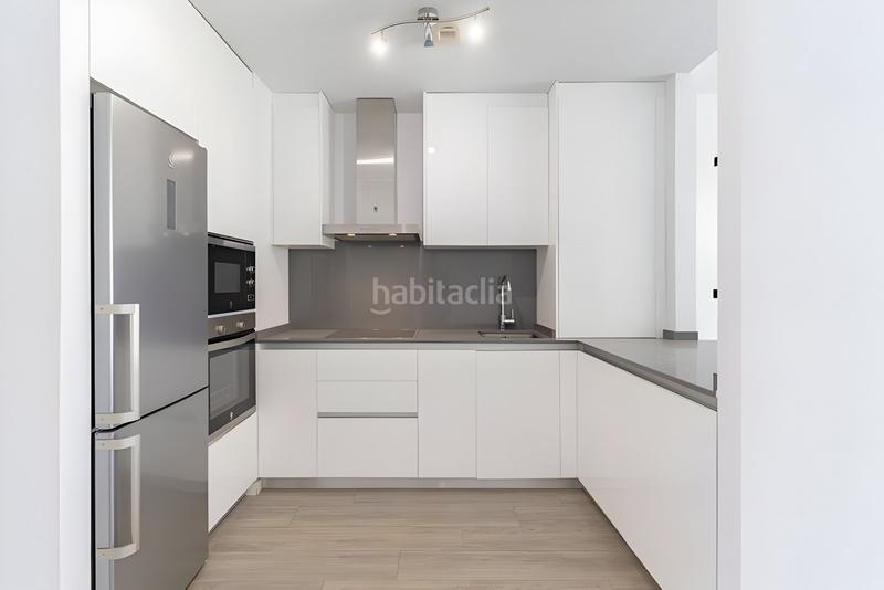 Foto d208ed8e-1d0f-40fc-9e1f-efaa1cb2abd2. Erdgeschoss mit parking pool in Cancelada Estepona