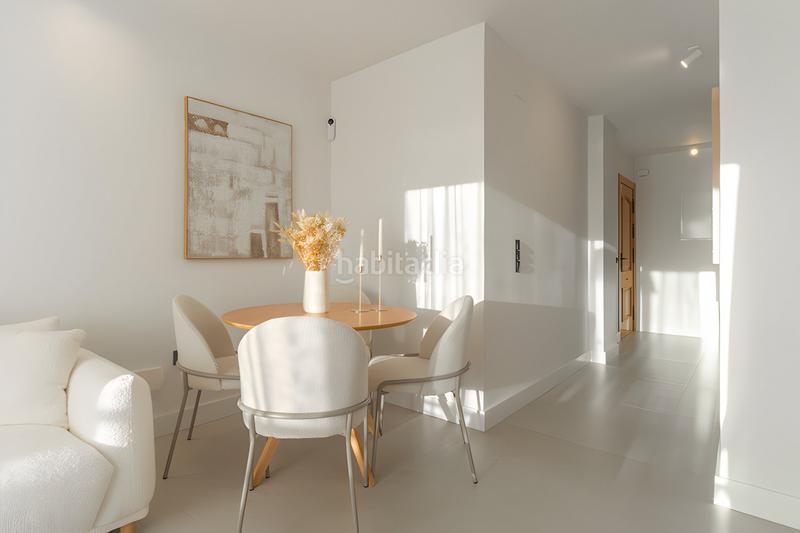Foto 097d32e0-6037-46a0-a3ee-bf615e096a26. Apartamento  en última planta en venta en Marbella