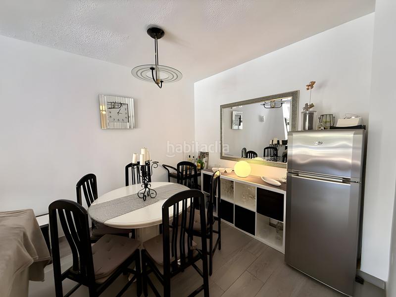Foto ef8bd759-c1f6-4d8b-a486-62bda5e033e5. Casa pareada casa adosada en esquina en venta en Calahonda en Mijas