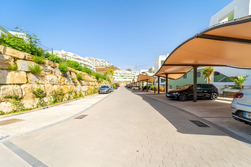 Foto 434c5574-23ac-4849-8a8c-002a0b62ec91. Apartament amb calefacció aparcament piscina a El Faro de Calaburra - Chaparral Mijas