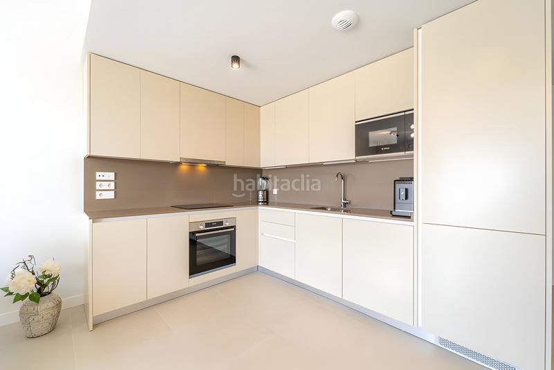 Foto a84f1ba7-26c3-43db-b922-3ceff3959e7d. Apartament amb calefacció aparcament piscina a El Faro de Calaburra - Chaparral Mijas