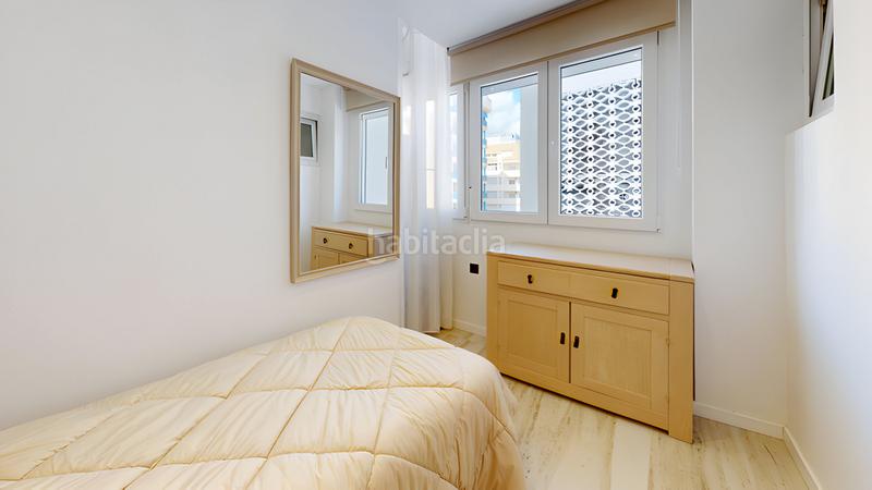 Foto 038a7bf7-c4f9-459f-bb6d-34eb25ee98c9. Apartamento  en planta media en venta en Fuengirola