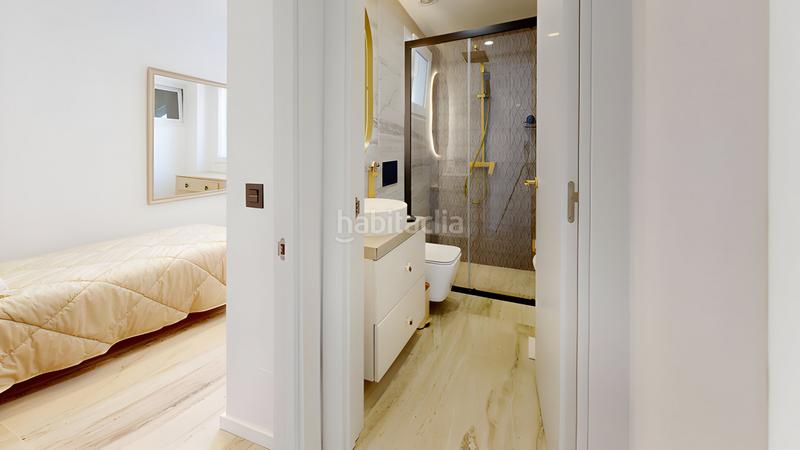 Foto ad3362c3-eddc-4923-8096-685cd723f8df. Apartamento  en planta media en venta en Fuengirola