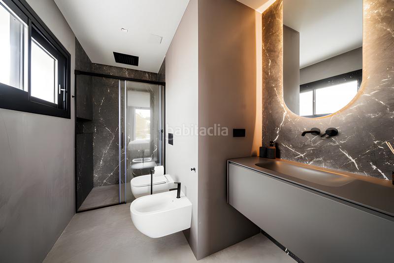 Foto 5a2cc485-a1dd-4e33-b10c-56dae7f80177. Casa amb aparcament piscina a El Madroñal Benahavís