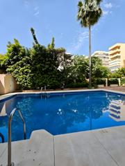 Apartament a Playa Bajadilla - Puertos. Apartamento en planta media en venta en marbella