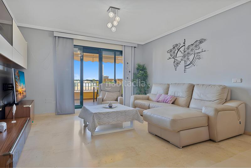 Foto e55086de-6d1c-4805-9add-d28ac66197fb. Planta baixa amb aparcament piscina a Zona Centro Comercial Torrequebrada Benalmádena