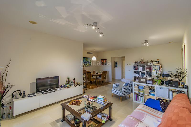 Foto 3335494e-58e0-4461-9a55-9a041547f15a. Apartamento  en planta media en venta en Guadalmina Alta en Marbella