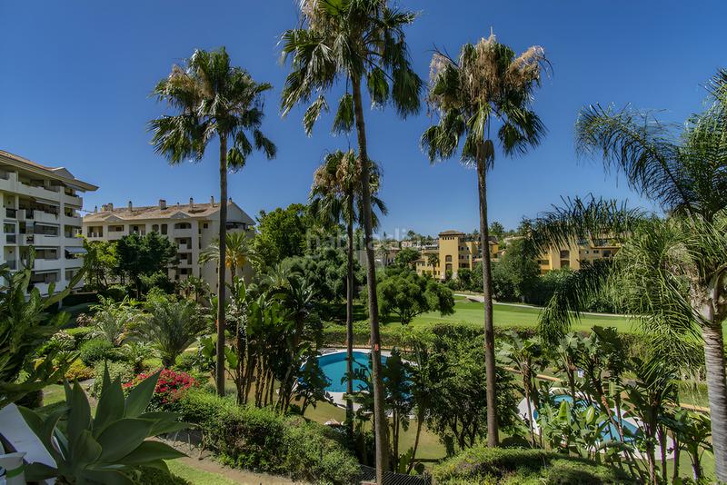 Foto 67421d4a-b01e-4663-99e8-029a891b6109. Apartamento  en planta media en venta en Guadalmina Alta en Marbella
