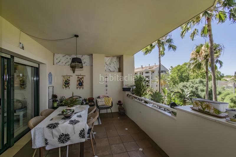 Foto cf663a5b-9872-458f-abb1-1aab54f48071. Apartamento  en planta media en venta en Guadalmina Alta en Marbella