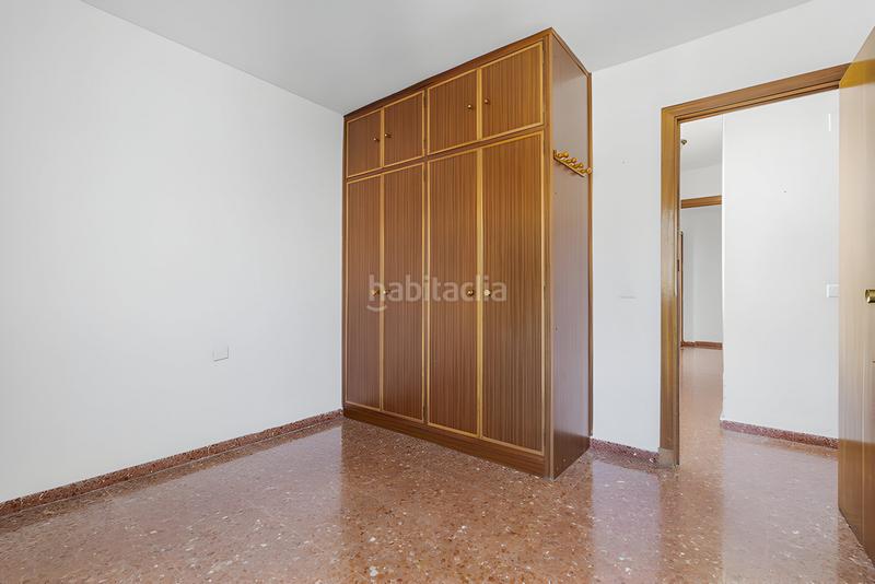 Foto ca8cea7c-59de-40d5-bd2b-388bf0bfd54a. Apartamento  en última planta en venta en Torremolinos