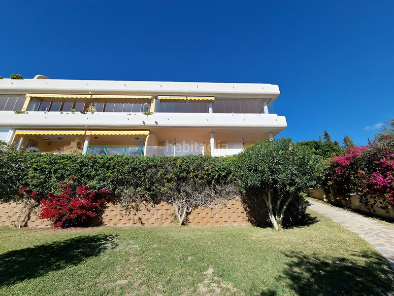 Foto 8ce6aa87-9f32-444c-a39f-012df85b47e9. Planta baixa amb aparcament piscina a Cabopino - Artola Marbella