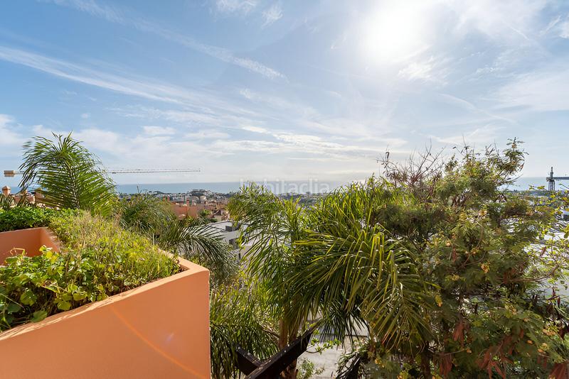 Foto 333d0e88-316a-4bd2-81ad-a8d036df6fff. Casa adosada adosado en venta en Riviera del Sol en Mijas