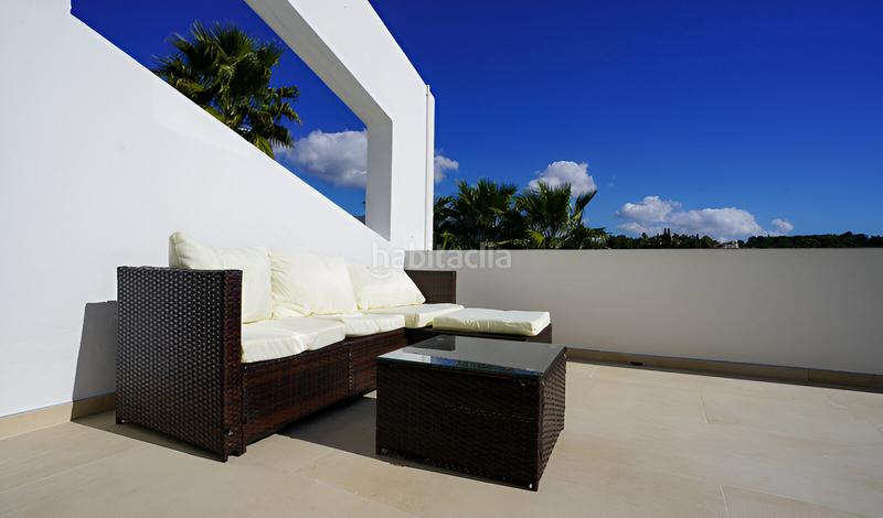 Foto a5bd8ed3-52b5-43bd-8e8d-6f642d21c5b9. Apartamento  en planta media en venta en Benahavís