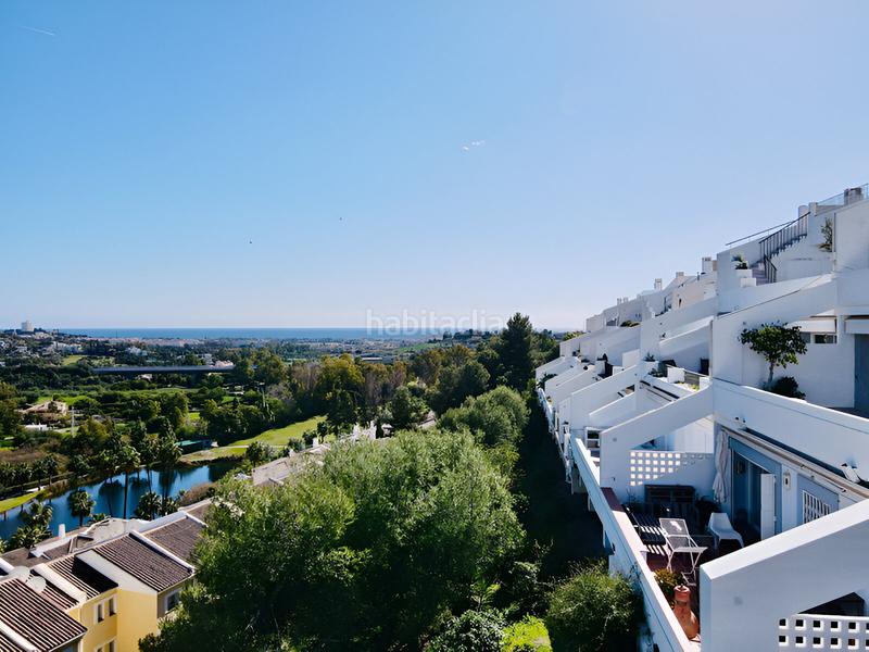Foto d1c40893-0207-426e-b1ea-6f8e34f63c73. Apartamento  en planta media en venta en Benahavís
