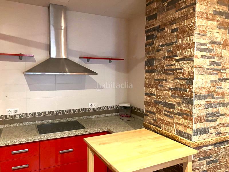 Foto a71f2f77-e250-4cdf-a839-200db14df040. Casa amb xemeneia calefacció aparcament a Rute