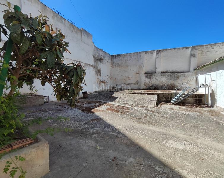 Foto d3ff1370-f119-474f-bb06-23a859780e64. Casa amb xemeneia calefacció aparcament a Rute