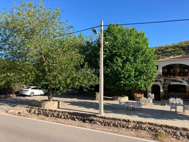 Foto 1e53f216-2705-467f-813a-92309c35632e. Casa amb xemeneia calefacció aparcament piscina a Rute