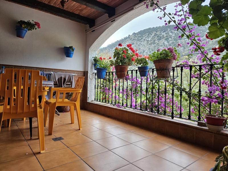 Foto 8b40d299-ab63-4d90-851e-a931d4c351ab. Casa amb xemeneia calefacció aparcament piscina a Rute