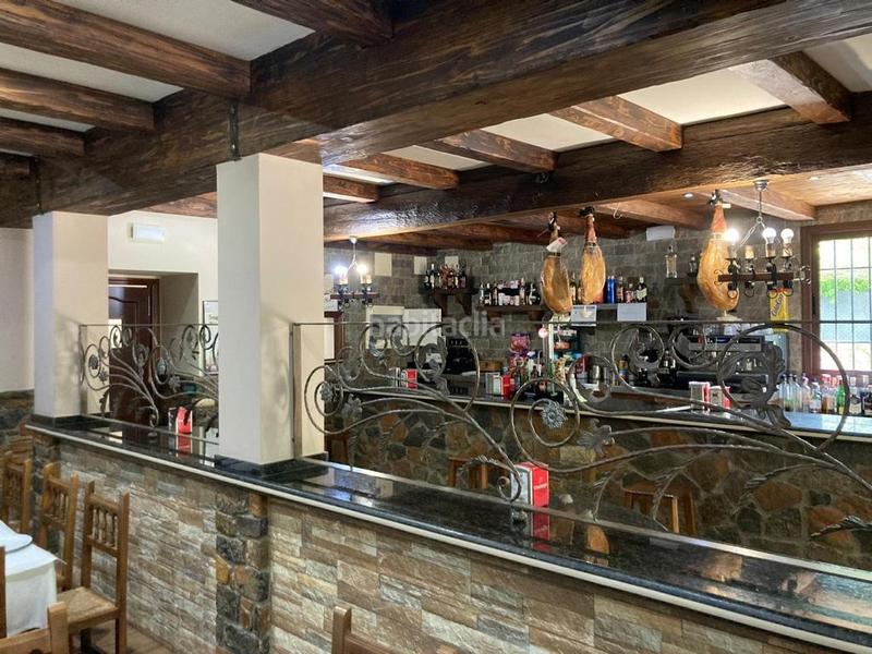 Foto be878e4a-37a7-48bd-a5b2-0398995f40f8. Casa amb xemeneia calefacció aparcament piscina a Rute