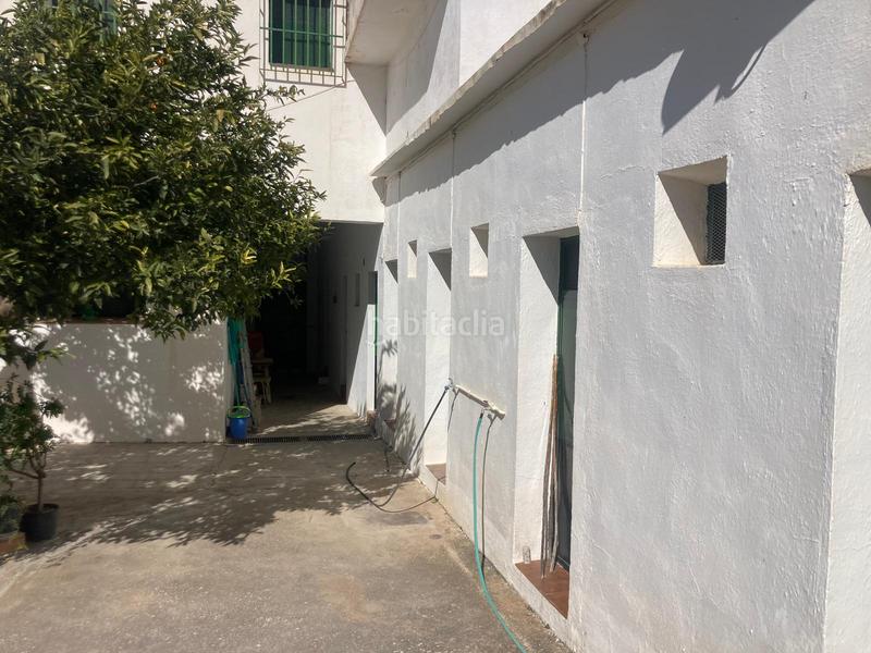 Foto 100f5683-195f-4e6d-835f-df51815952ca. Finca rústica a Rute