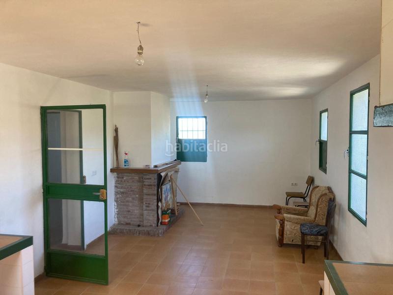 Foto 8d1fd6cb-afec-45c0-8f9e-e253c674791e. Finca rústica a Rute