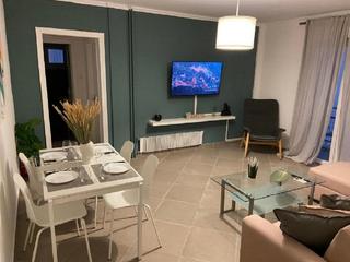 Miete Etagenwohnung  Carrer vallcalent 9