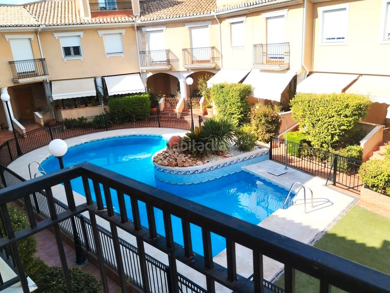 Foto a6dabe24-904e-4cc0-a84d-565246d7aaa0. Casa adosada se vende casa adosada junto a pts () en Granada