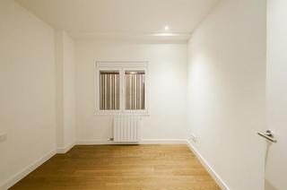 Location Appartement  Carrer astúries 14
