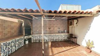 Rez-de-chaussée  Miguel delgado calcerrada. Piso a la venta en las chafiras