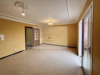 Casa  José diaz santana "pollo de anzo". Chalet adosado en la urb el salón, gáldar
